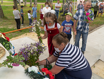 22 июня в деревне Ефино прошел митинг посвященный Дню памяти и скорби.